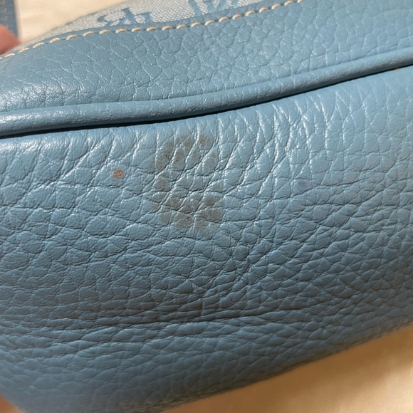 Dooney & Bourke Y2K 🧊RARE🧊 Vintage Light Blue Shoulder Bag - Picture 15 of 17